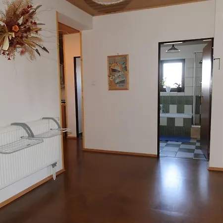 Privat Greenland Habitación en casa particular *